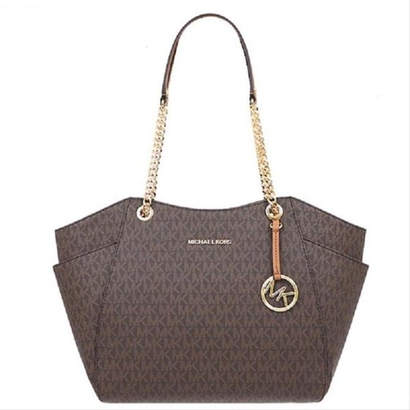 Michael Kors Handbags - Michael Kors Jet Set Travel Large Chain Tote